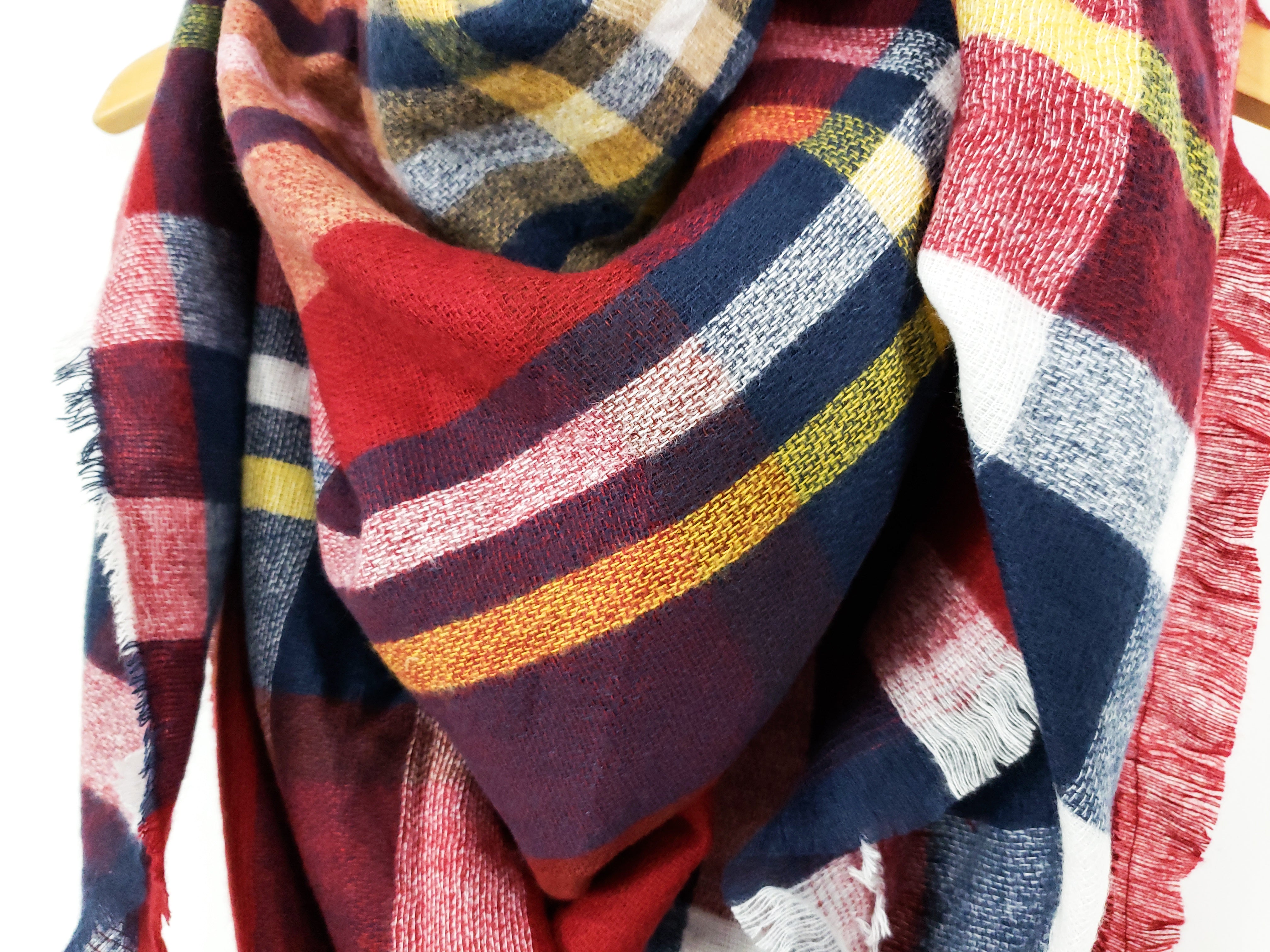 Cozy at Heart Plaid Blanket Scarf (Red)