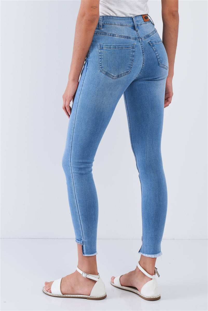 Universal Ankle Skinny Jeans (Light Wash)