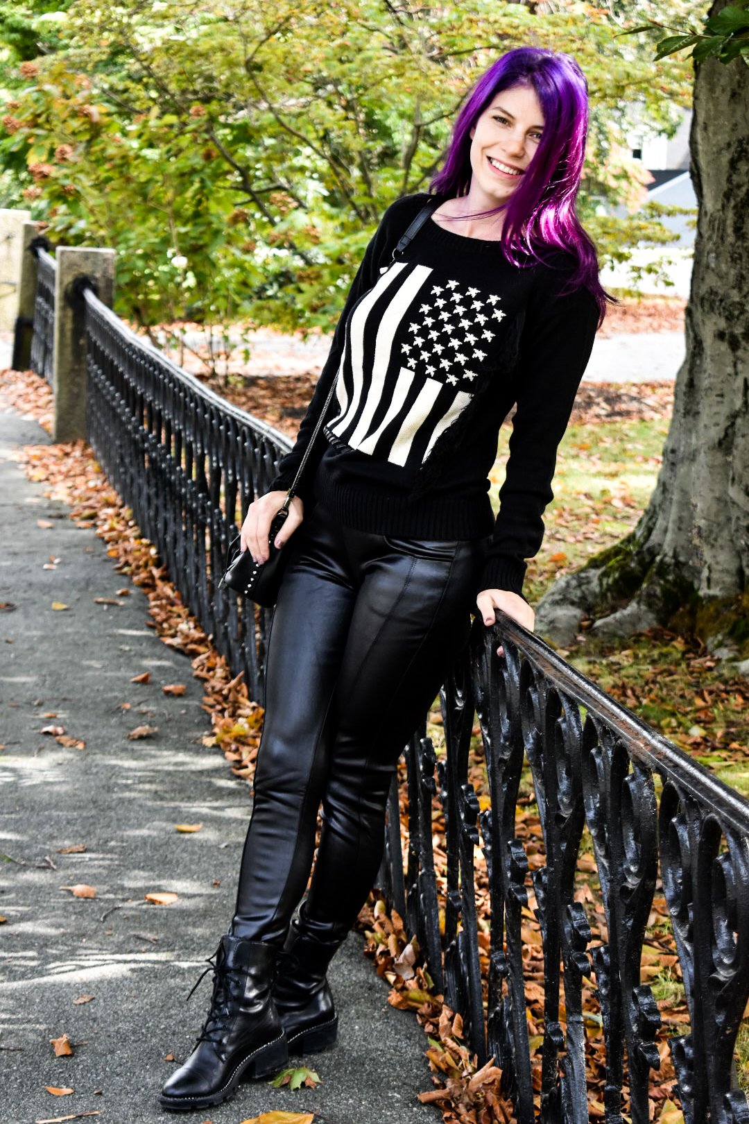 Stars & Stripes American Flag Sweater (Black)