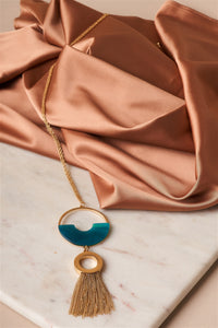 Lily Circle Tassel Gold Necklace (Teal)
