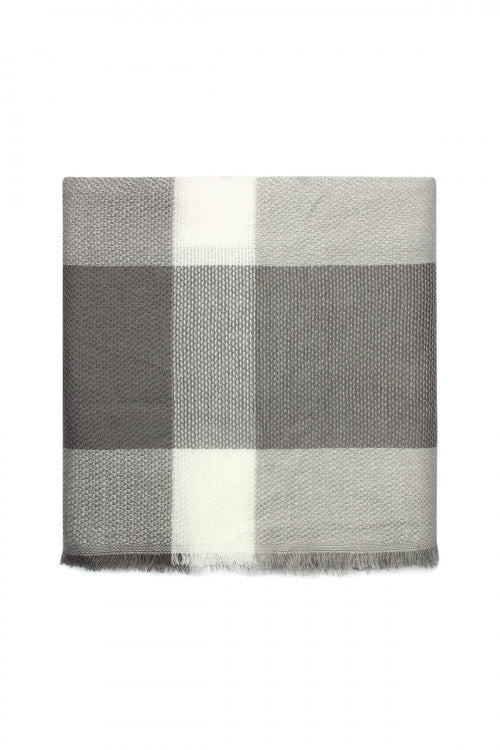 Mountain Babe Plaid Blanket Scarf (Gray)