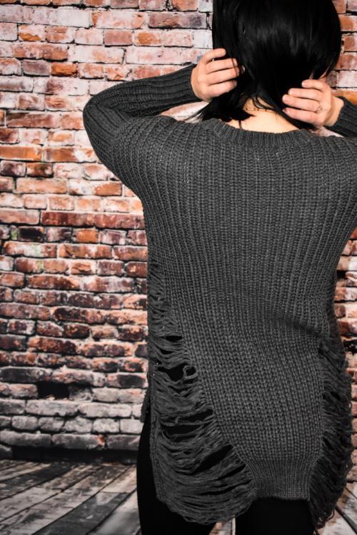 Frayed Round Neck Sweater (Charcoal)